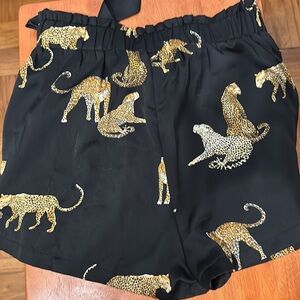 Cute leopard short